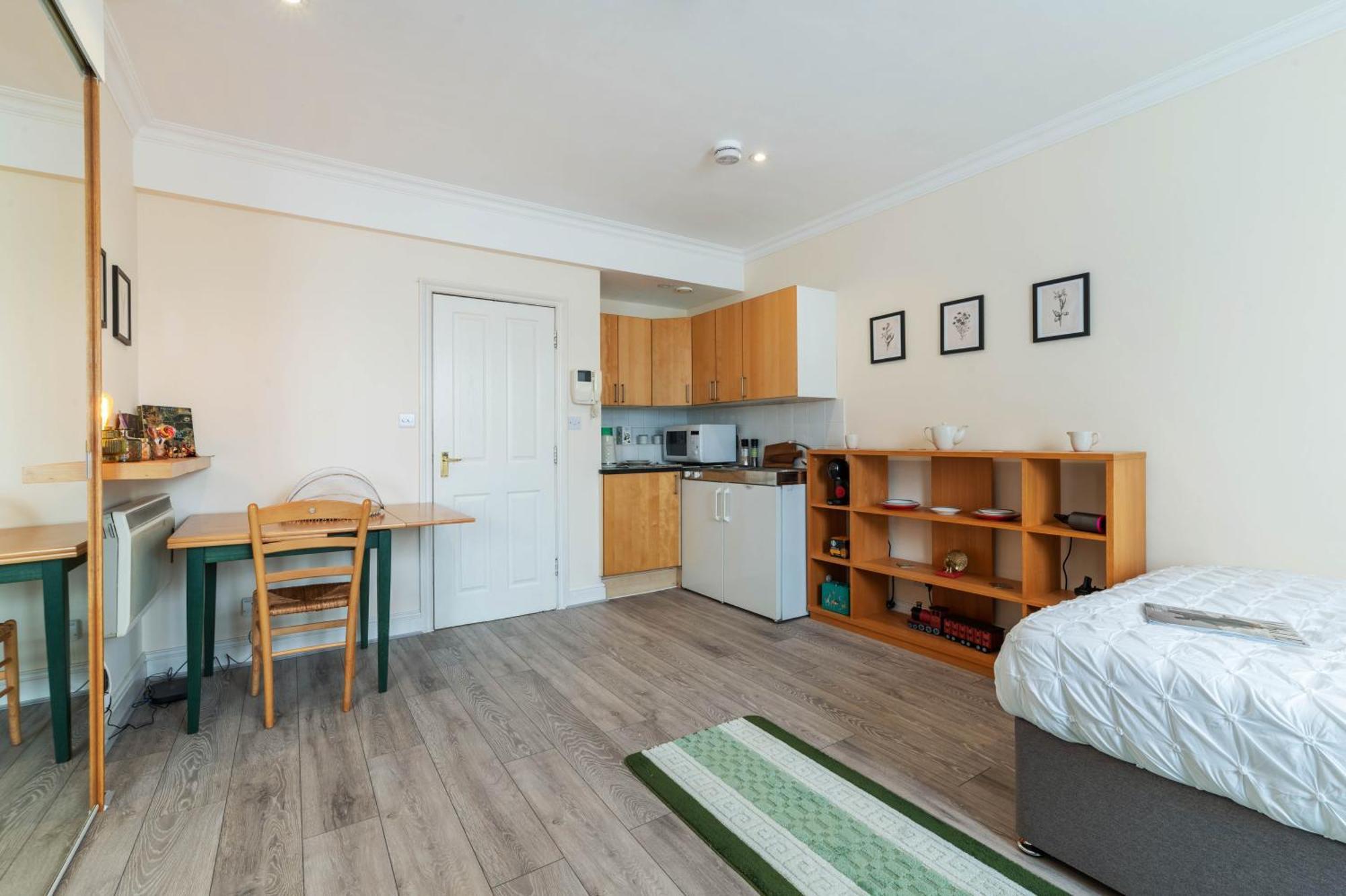 Elegant Art Deco Whole Apartment - 2Mins To Hyde Park, 8Mins To Bayswater, Nottinghill, Paddington London Ngoại thất bức ảnh